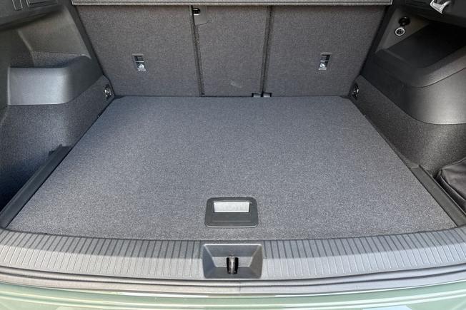 VOLKSWAGEN Tiguan Photo 12