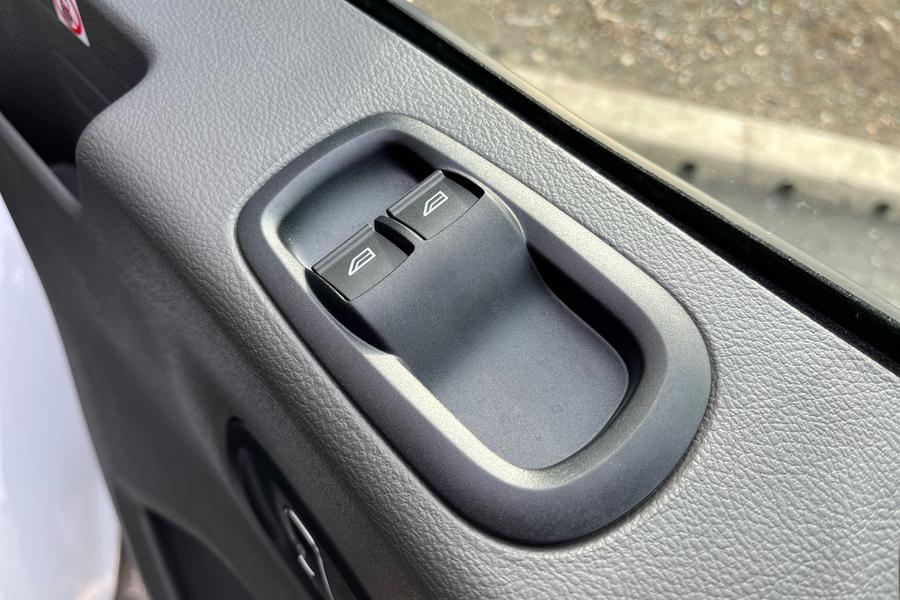 Ford TRANSIT Photo autoimg-3fb11e0278d246d26719fa999cbbd56954598551.jpg