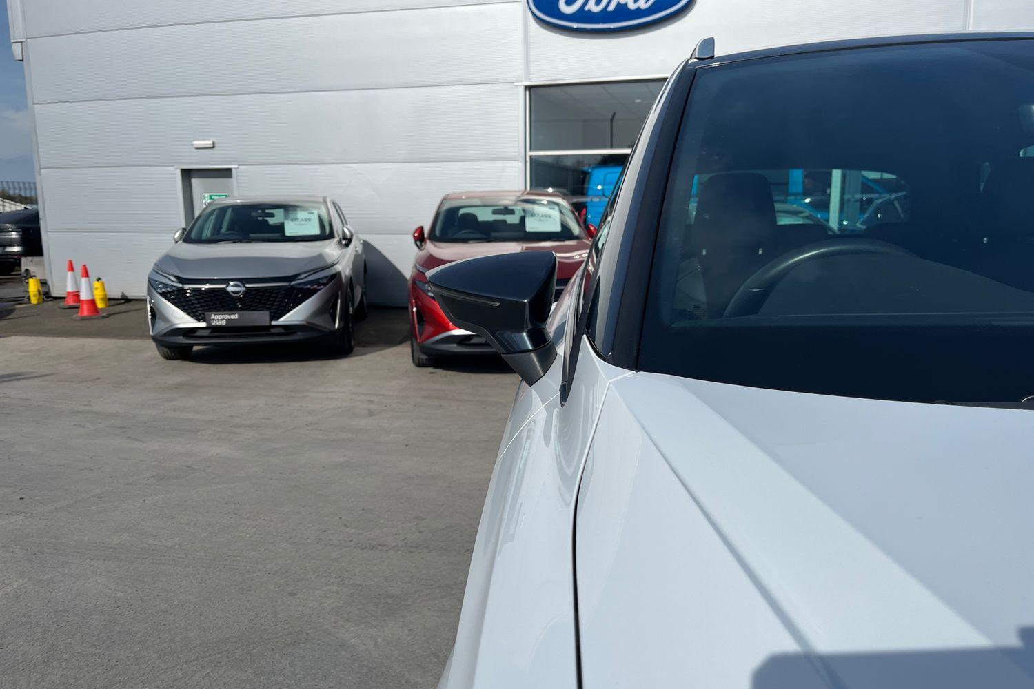 SEAT ARONA Photo 22