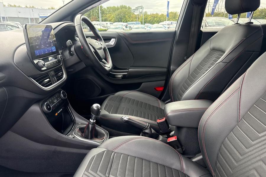 Ford PUMA Photo autoimg-3fb169c05aa6c075fc23ffc1e1a0bc5e6f07d188.jpg