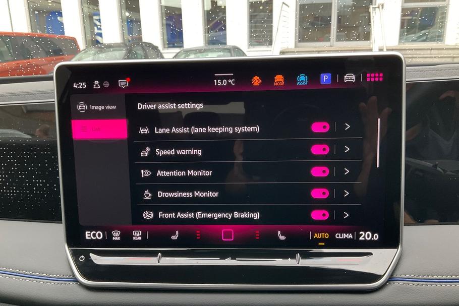 Used Volkswagen TIGUAN 26