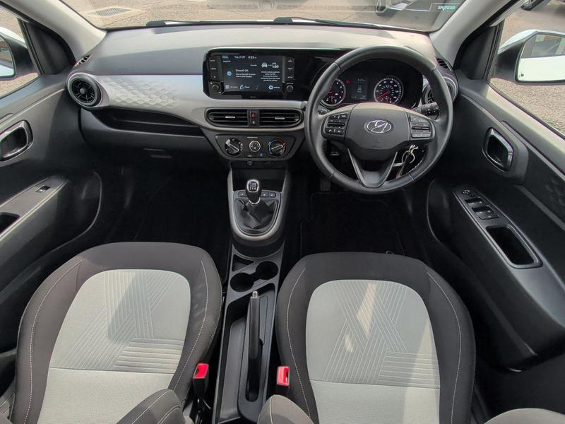 Used Hyundai i10 NX21YVP 12