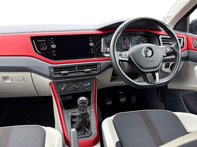 Volkswagen Polo Photo 11