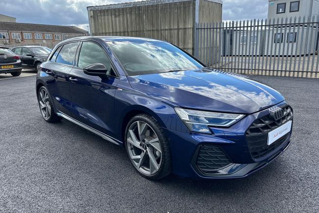 AUDI A3 Photo 21