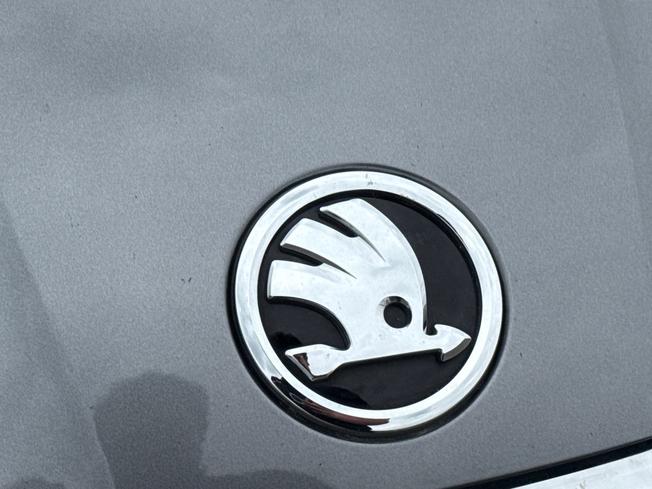 ŠKODA Octavia Photo 21