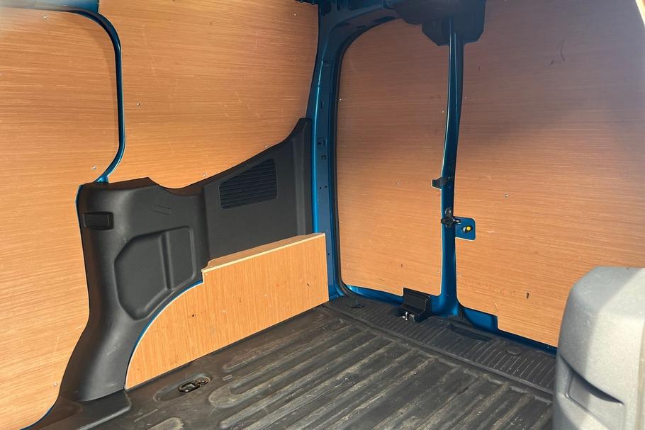 Used Ford E-TRANSIT COURIER YM25KAU 5