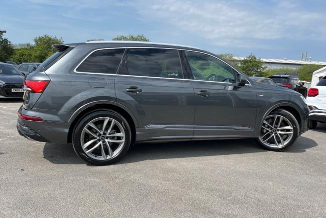 Audi Q7 Photo 42