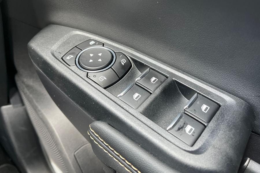 Ford RANGER Photo autoimg-3fd4aff9369d1db2b4c68fbb96eed6ace67c25ed.jpg