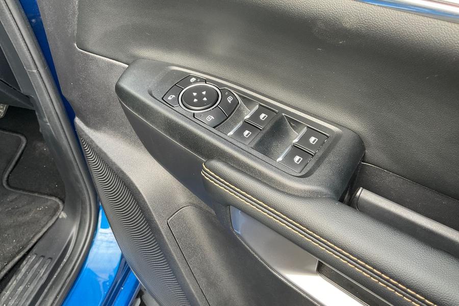 Ford RANGER Photo autoimg-3fd63eba982eb00d6d586bd3cca43f2883635e52.jpg