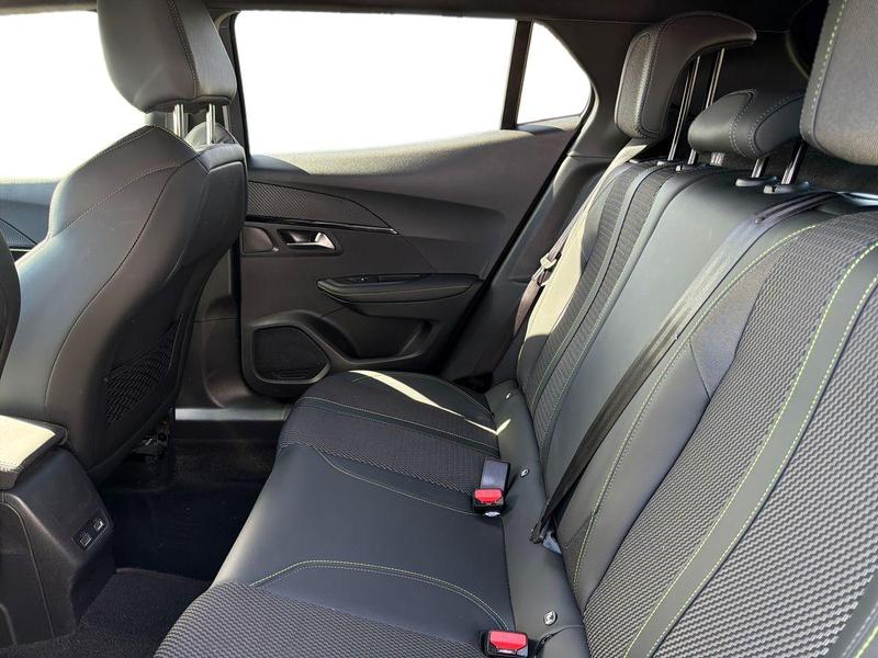 Used Peugeot 2008 LP73KPN 17