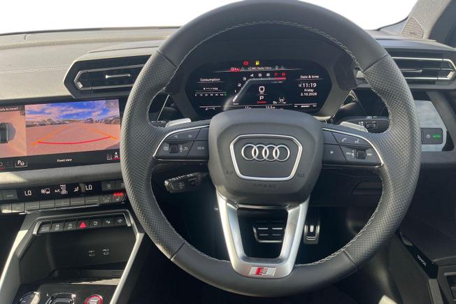 Audi  S3 Saloon Photo 11