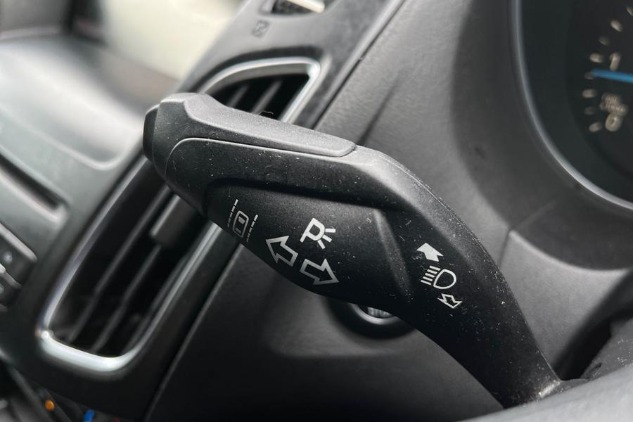 Ford FOCUS Photo autoimg-3fdb09423c7c7bc08b1dc1a6bb0c88f1829f769e.jpg