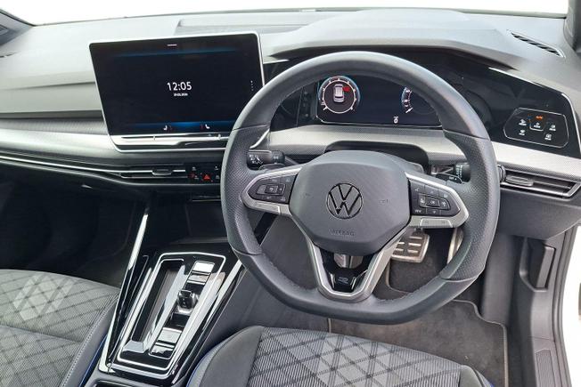 Volkswagen Golf Photo 11
