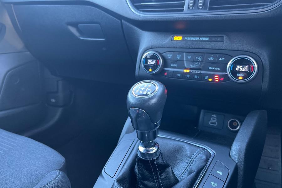 Ford Focus Photo autoimg-3fdf907f6a6d8252bb9469ff70a2c145eb551c95.jpg