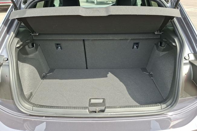 VOLKSWAGEN Polo Photo 12