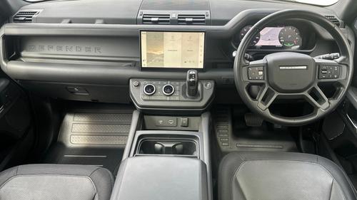Land Rover Defender Photo autoimg-3fe2f9cde684ba28d1d8251eeb46323541832a95.jpg