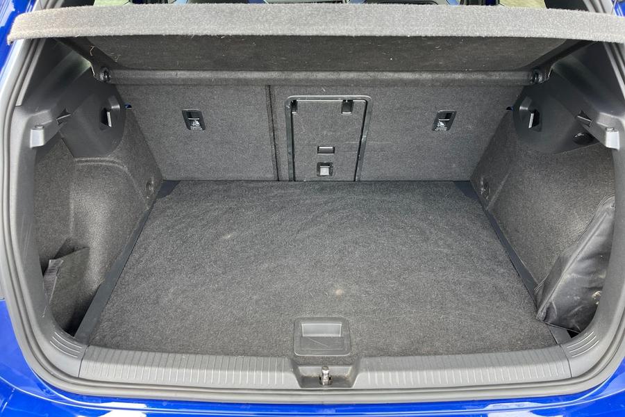 Volkswagen Golf Photo autoimg-3fe36c94c0a77e9574fc386a905764d21d3885ac.jpg