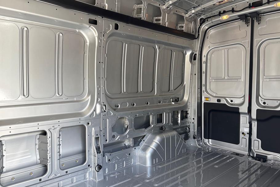 Used Ford Transit WP75OOX 4