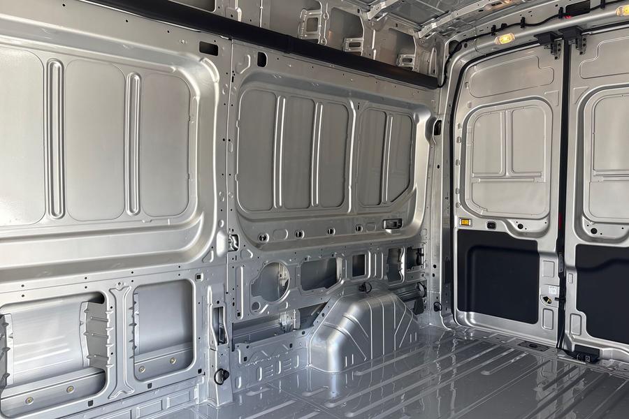 Ford Transit Photo autoimg-3fee16ee8f1c2ce634043b3e9d22ca5904d71b48.jpg