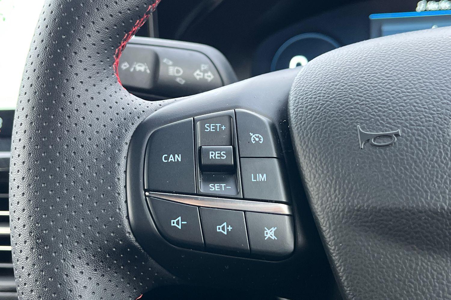 Ford Focus Photo 35