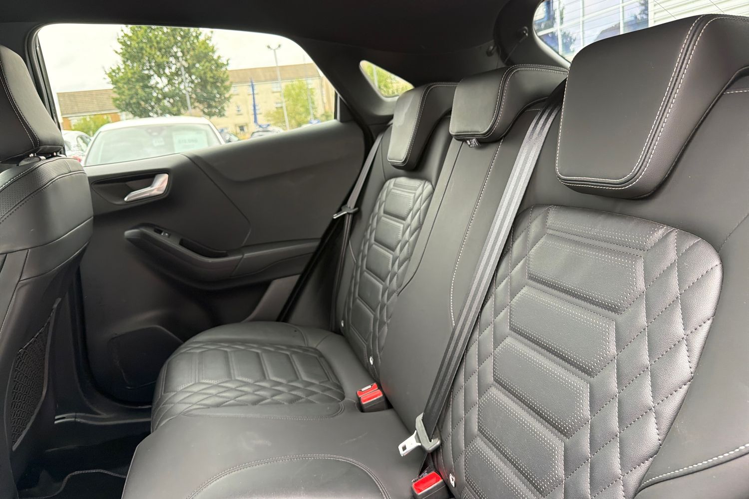 Ford PUMA Photo 19