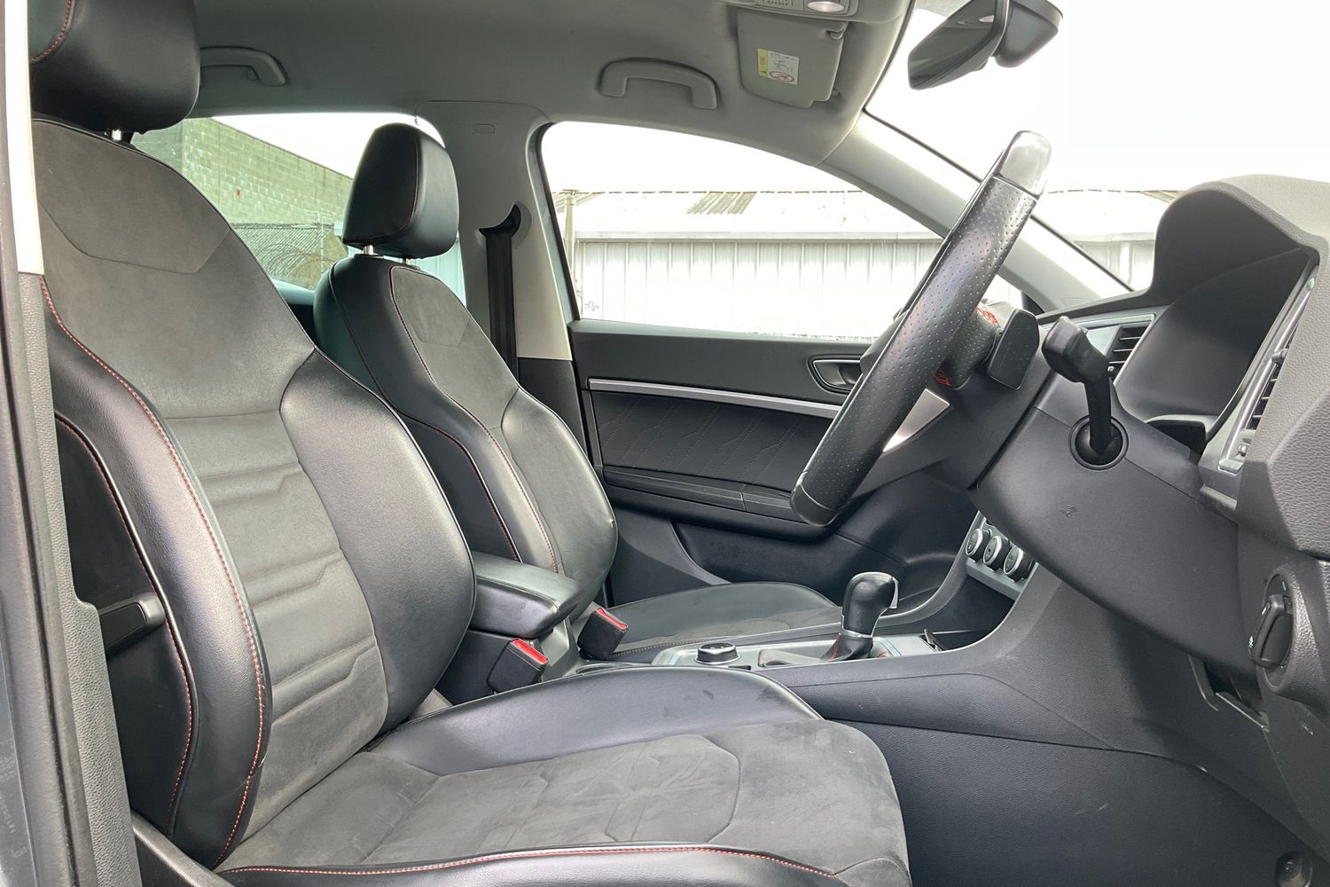 SEAT ATECA Photo 16