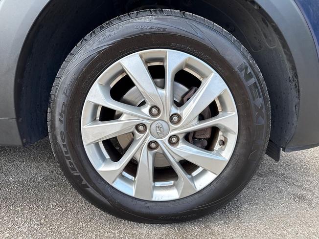 HYUNDAI Tucson Photo 5