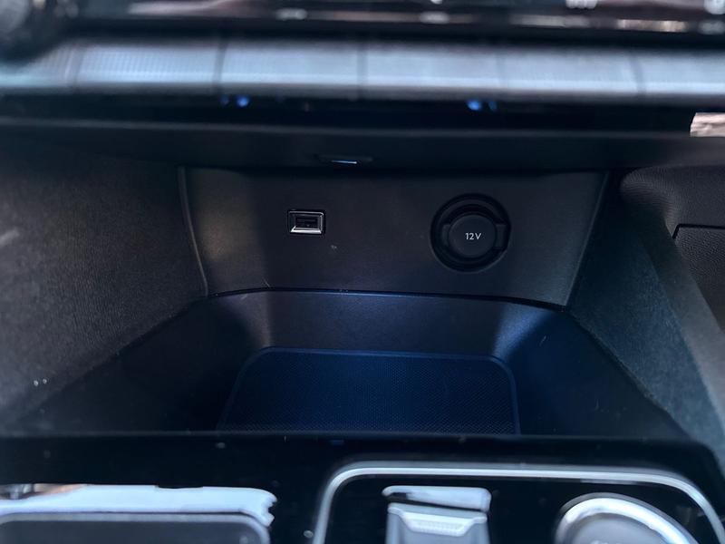 Used Peugeot 5008 KJ73YHT 48