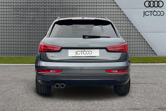 AUDI Q3 Photo 7