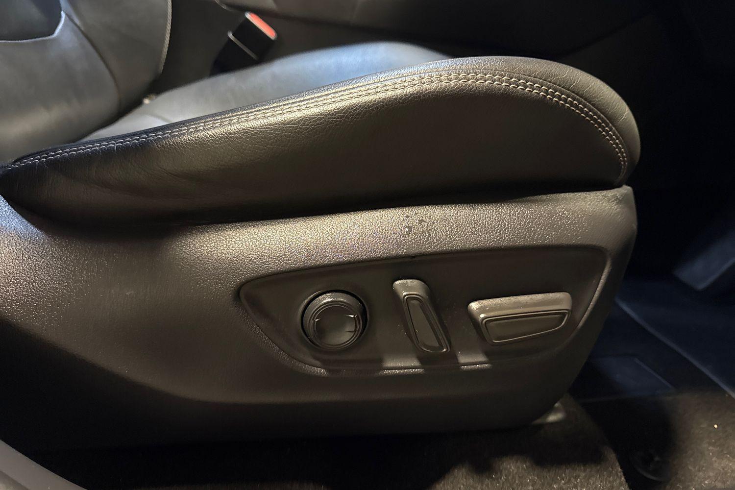 Toyota RAV4 Photo 30