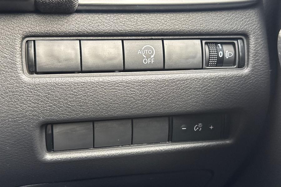 Nissan QASHQAI Photo autoimg-400057bd910c396fb08bc25be0512b263f6b3781.jpg