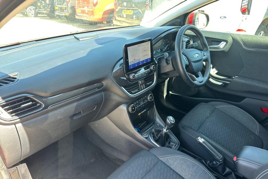 Ford PUMA Photo autoimg-40077495609abf69f1072fae999b283ba65ae5ee.jpg