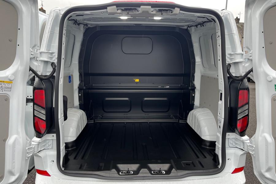 Ford TRANSIT CUSTOM Photo autoimg-40088f03c5dfa1a8b4ef6ffb216e51a04ab9f3a1.jpg