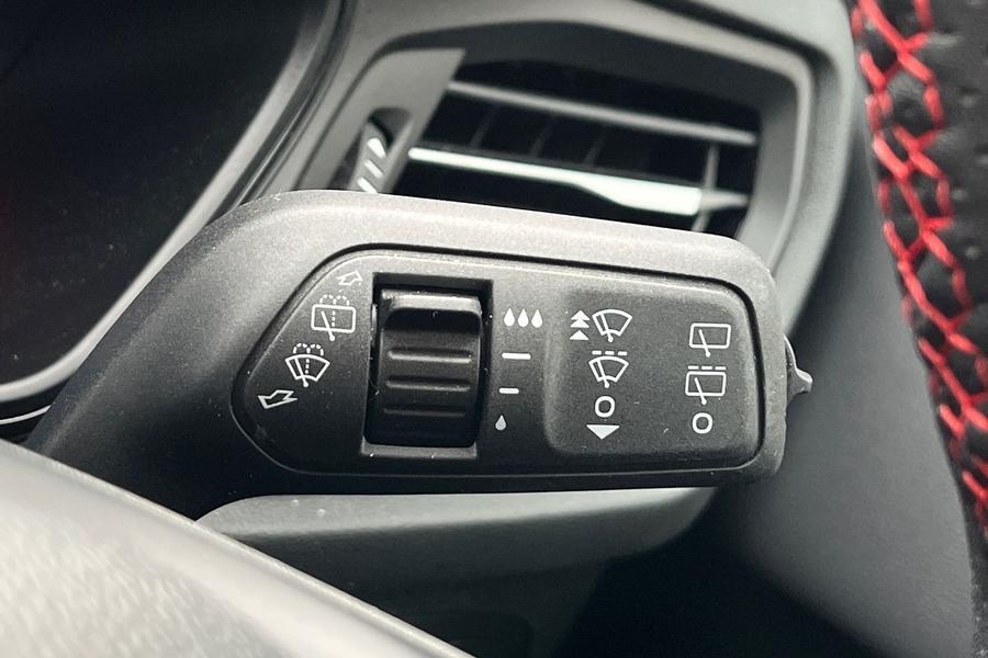 Ford Focus Photo autoimg-400c1a8361f85c701b5c4e3f7fd194f6bd23df0c.jpg