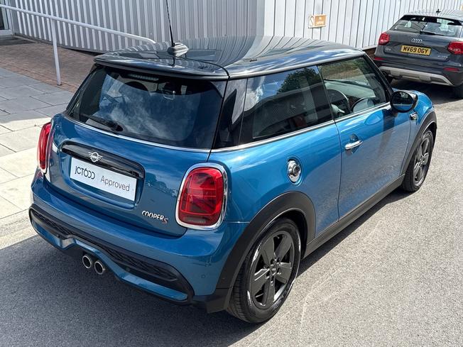 MINI Hatch Photo 36