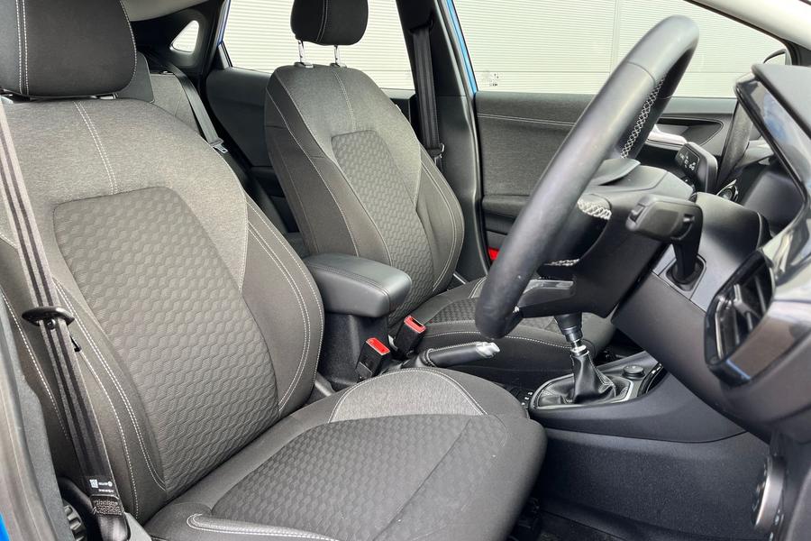 Ford PUMA Photo autoimg-4014154982f46e5e1a1172771c7eb6e0f798a336.jpg