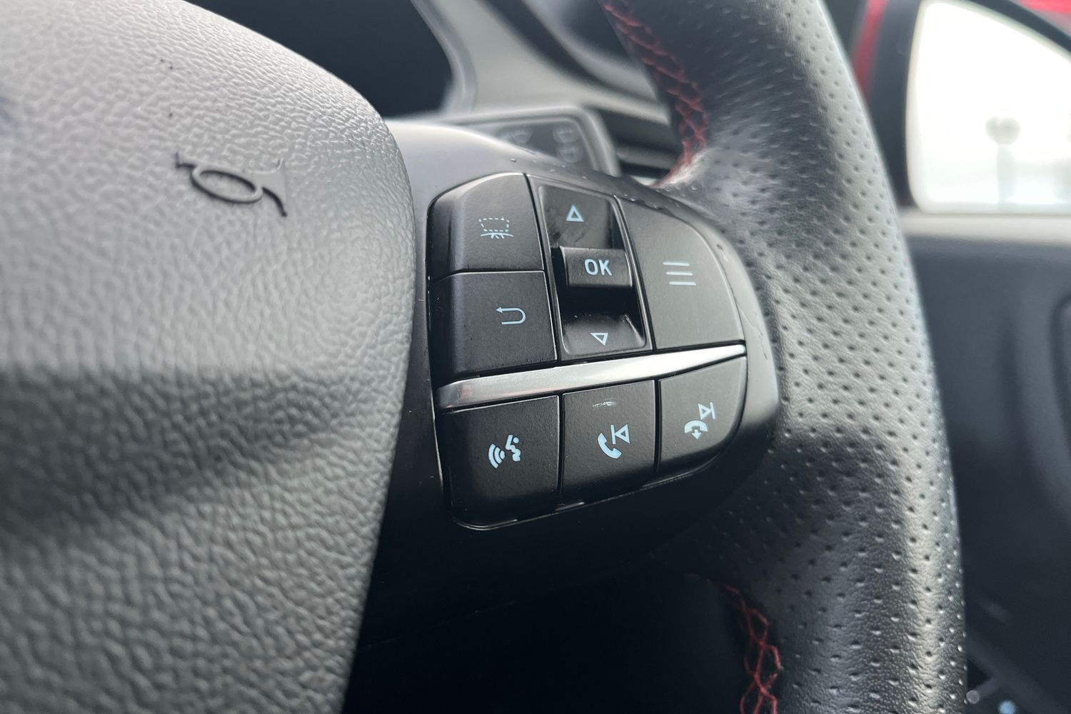 Ford KUGA Photo 39