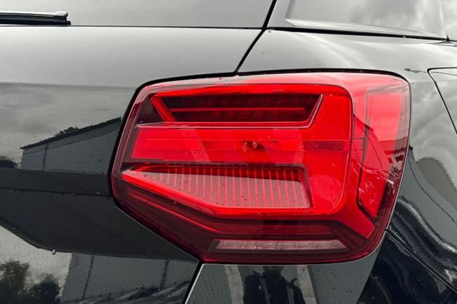 AUDI Q2 Photo 18