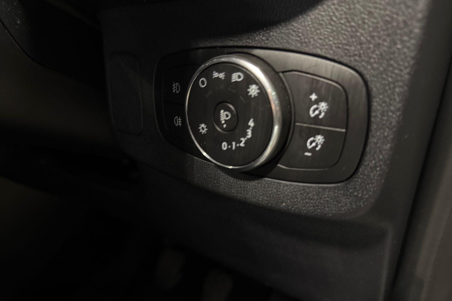 Ford PUMA Photo 27