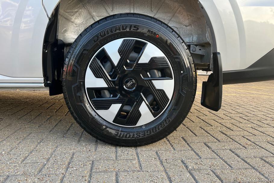 Used Ford TRANSIT CUSTOM 7