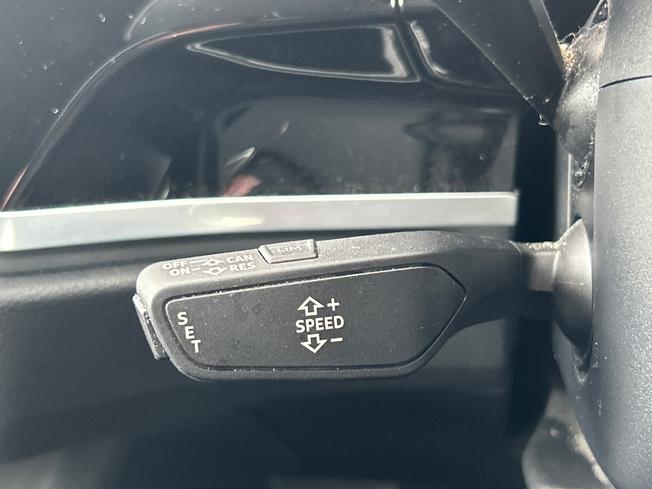 Audi Q3 Photo 42