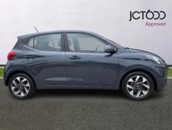 HYUNDAI i10 Photo 4
