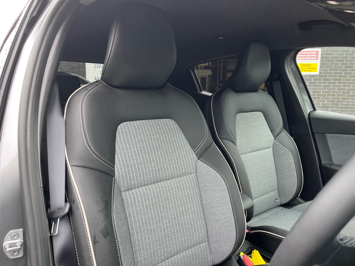 Renault Clio Photo 24