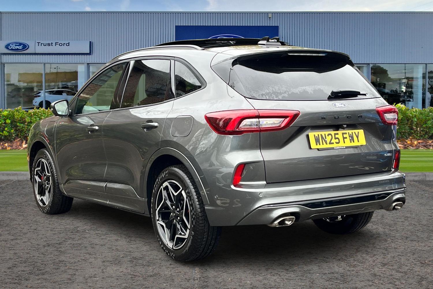 Ford Kuga Photo 1