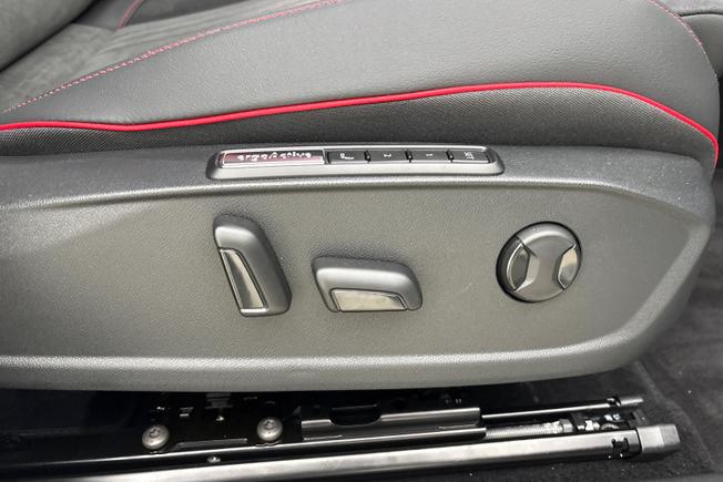 VOLKSWAGEN Id.5 Photo 26