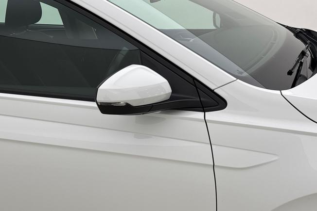 VOLKSWAGEN Polo Photo 20