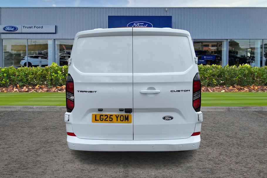 Used FORD TRANSIT CUSTOM LG25YOM 13