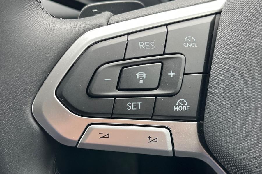 Volkswagen Tiguan Photo autoimg-4035ff058130e75dcade48007089e7ea59f8a5bf.jpg