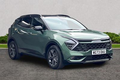 Used 2023 Kia Sportage 1.6 T-GDi ISG HEV GT-LINE S Experience Green with Black Roof at Kia Motors UK