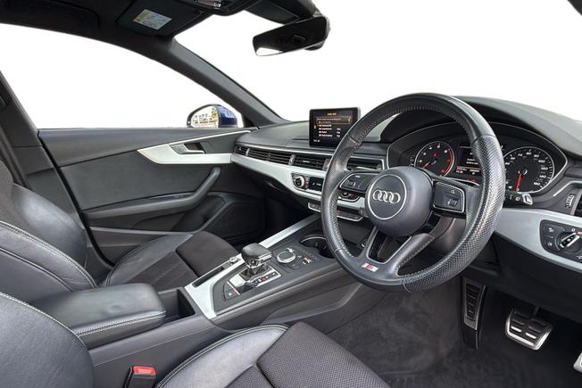 Audi A4 Avant Photo 6